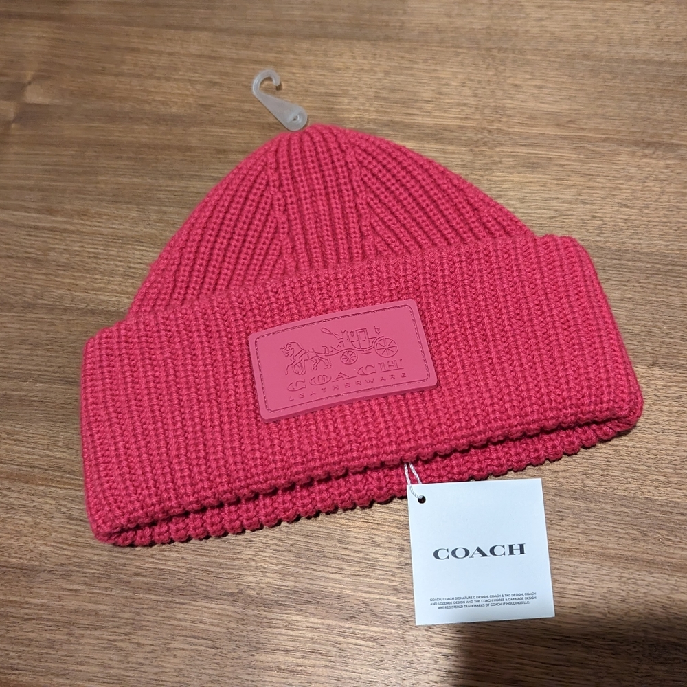 $55 COACH Patch Beanie Hat Pink NWT